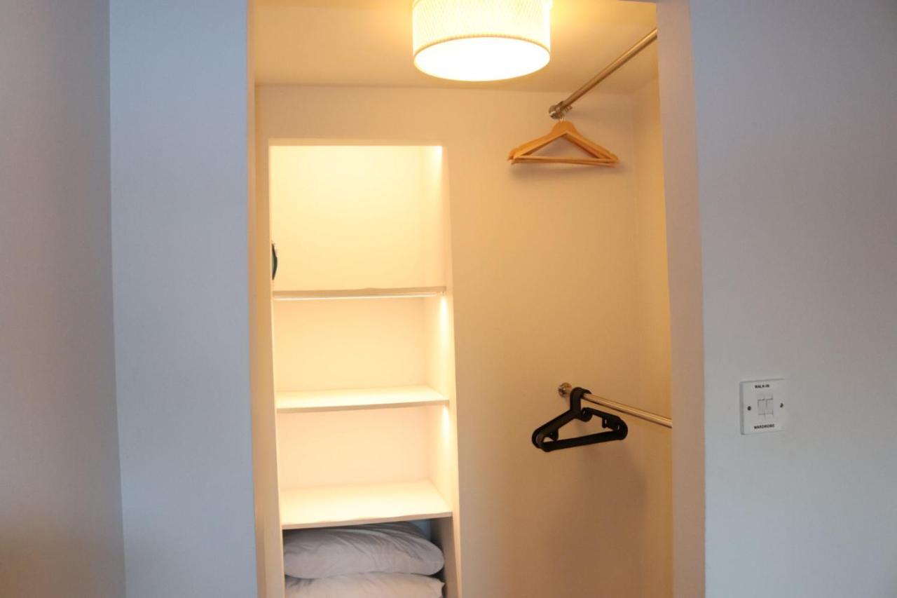 Garland Modern Apartment With Private Garden & Parking Dartford 5 Exterior foto